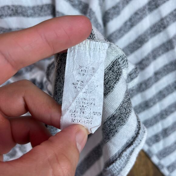 Caution To The Wind Womens Sweater Gray White Stripe Front Tie Lightweight M/L - Picture 7 of 13